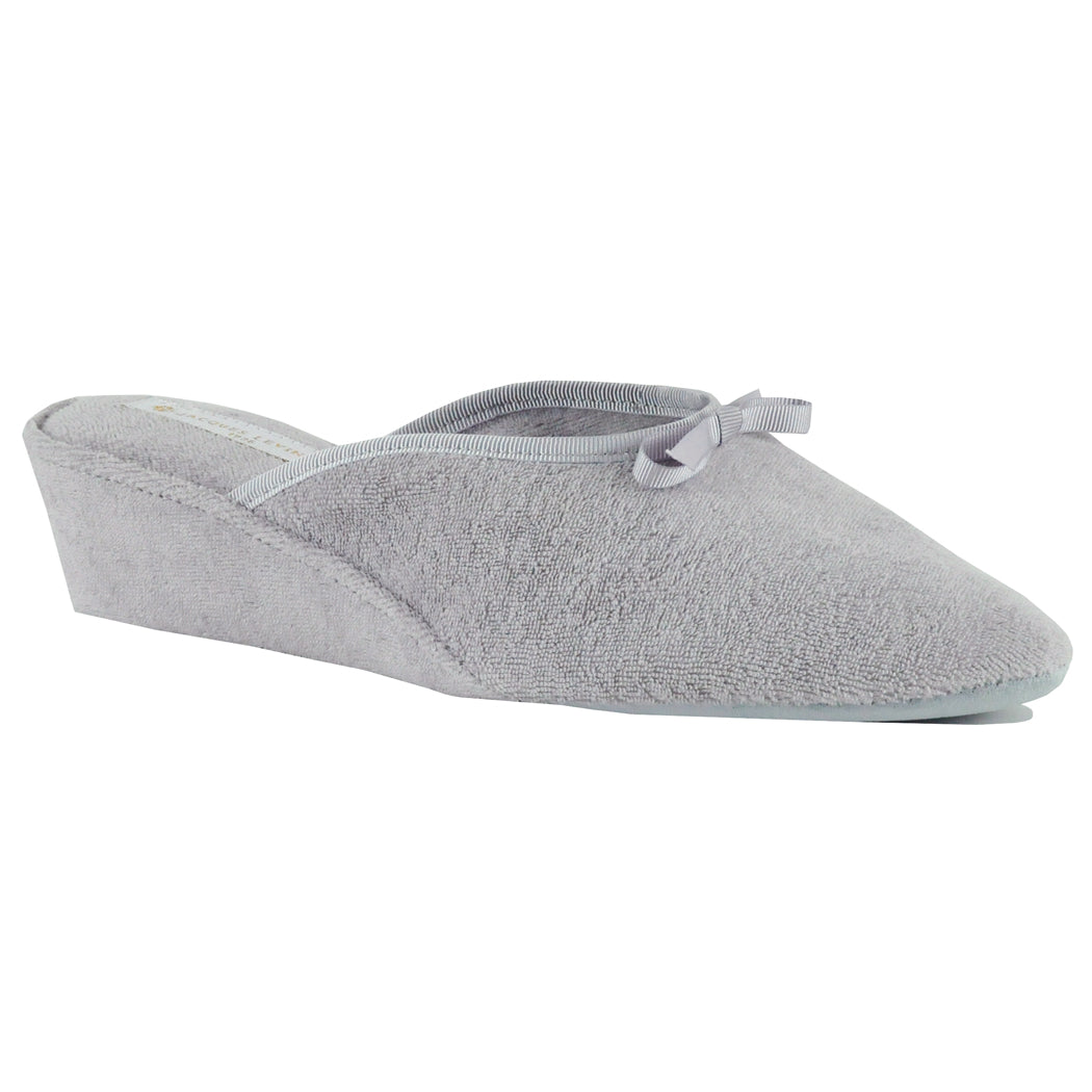 Jacques Levine Slippers Lolita Towel