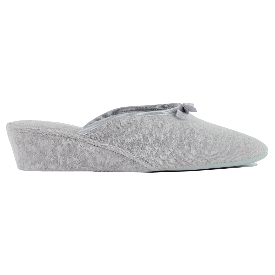 Jacques Levine Slippers Lolita Towel