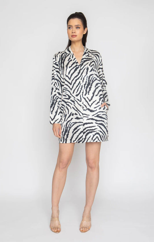 Wrap Up By VP Madagascar Boyfriend Shirt