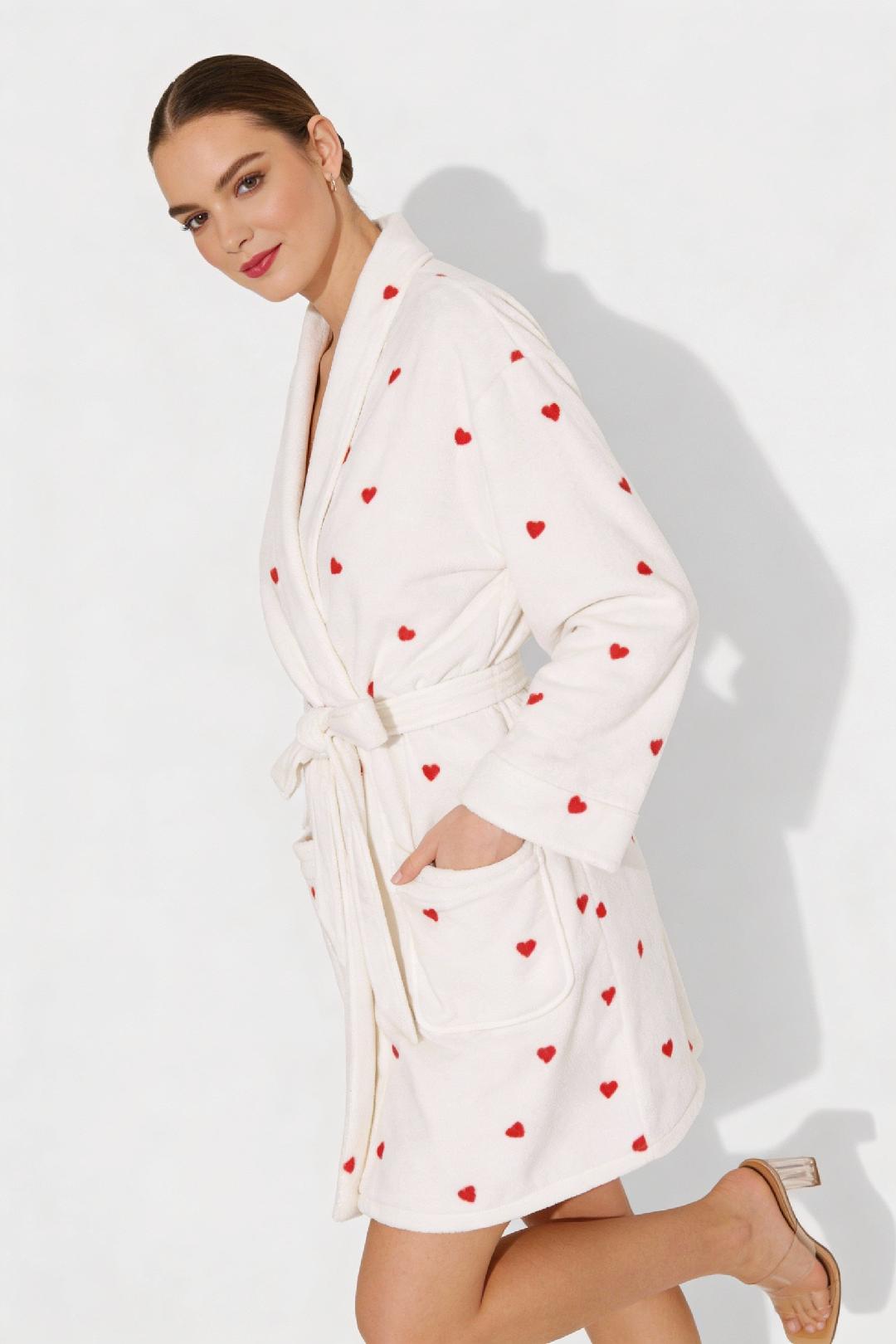 Wrap Up By VP Hearts Short Robe